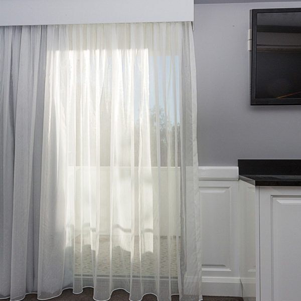 Shefon White Curtain