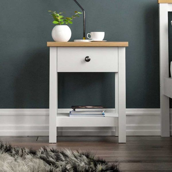 Paragon Furniture Foxmoor End Table